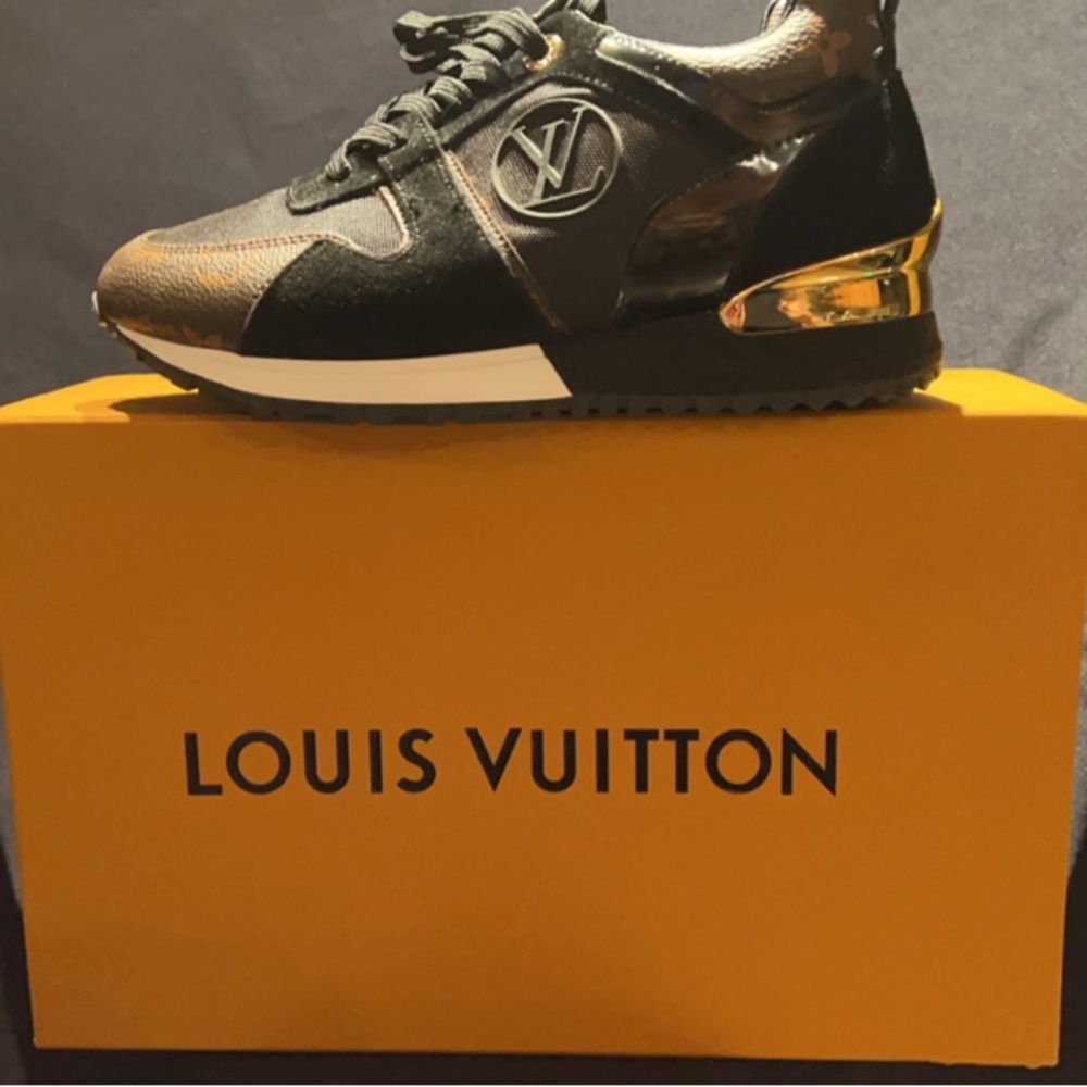 Louis Vuitton Black Sneakers